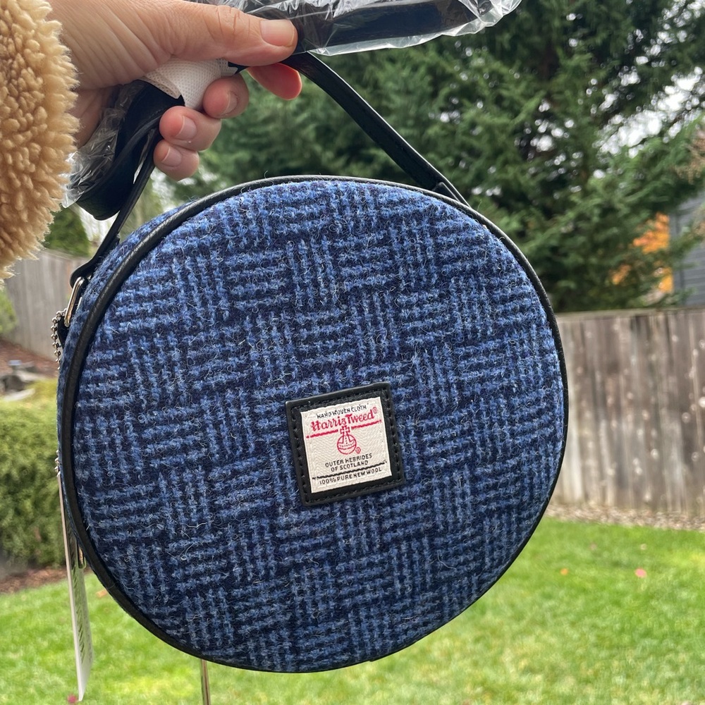 Harris tweed bag , Glen appin of Scotland